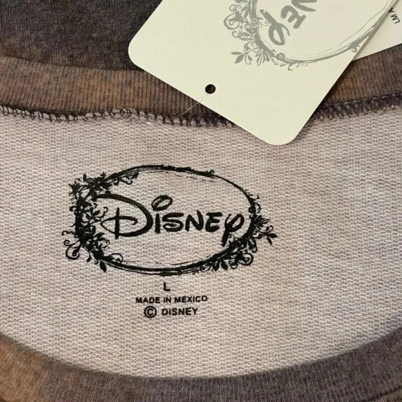 NWT’S. Disney The Little Mermaid Sweatshirt featuring Ariel and Prince Eric. - Picture 7 of 8